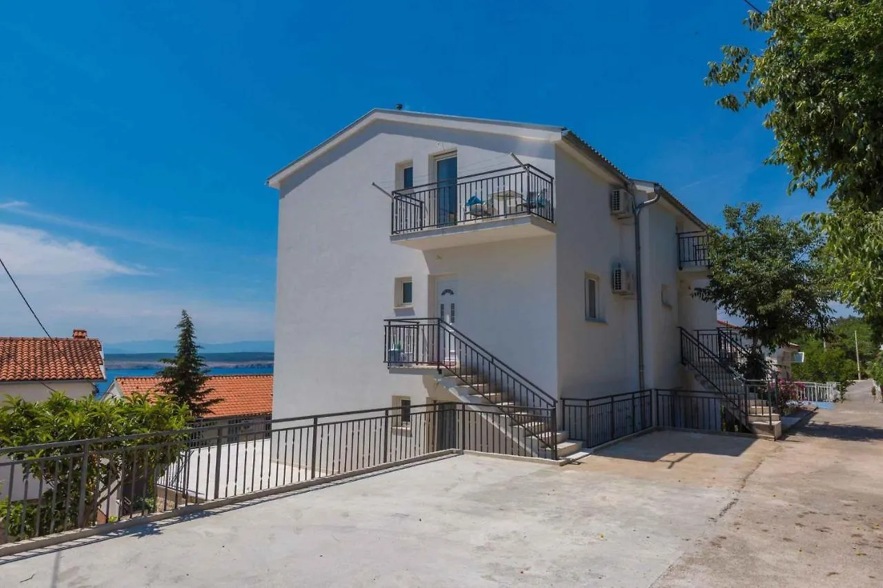 Klanfari One-Bedroom Apartment Crikvenica 31
